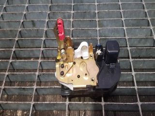 bontott JEEP CHEROKEE Csomagtérajtó Zárszerkezet