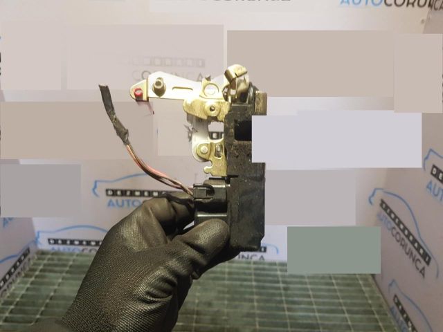 bontott JEEP CHEROKEE Csomagtérajtó Zárszerkezet