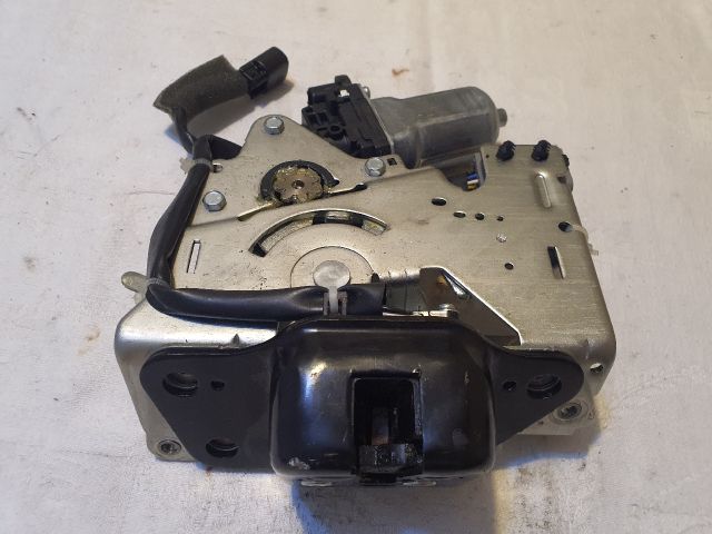 bontott JEEP CHEROKEE Csomagtérajtó Zárszerkezet