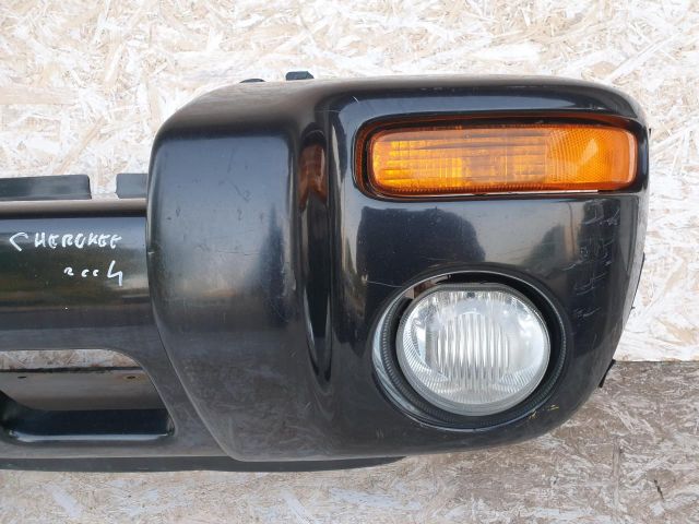 bontott JEEP CHEROKEE Első Lökhárító (Részeivel)