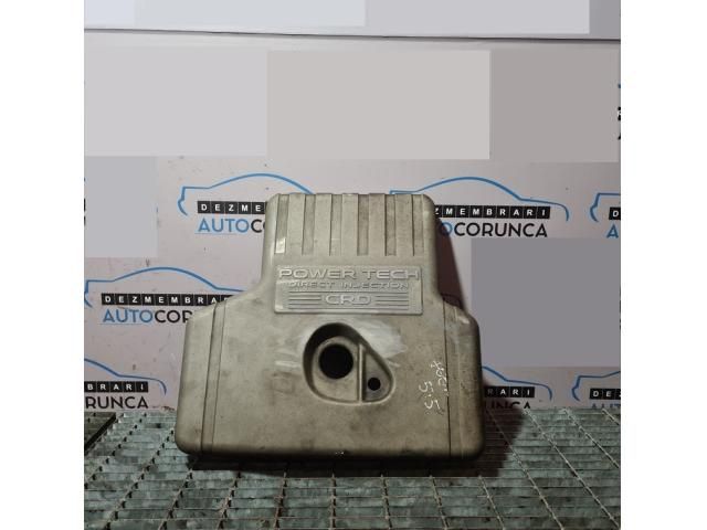 bontott JEEP CHEROKEE Felső Hűtőburkolat