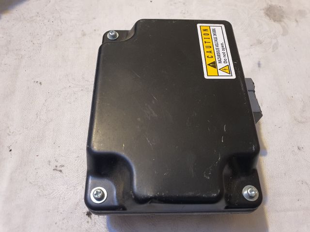 bontott JEEP CHEROKEE Feszültségszabályzó