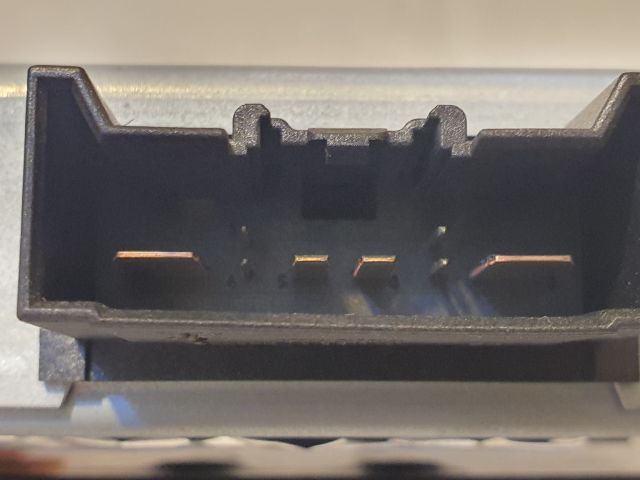 bontott JEEP CHEROKEE Feszültségszabályzó