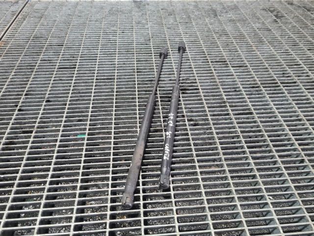 bontott JEEP CHEROKEE Gázrugós Kitámasztó Teleszkóp Motorháztető