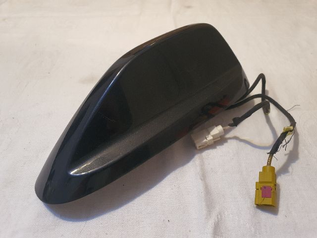 bontott JEEP CHEROKEE GPS Antenna