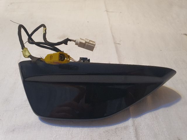 bontott JEEP CHEROKEE GPS Antenna