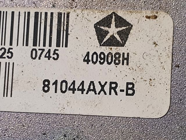 bontott JEEP CHEROKEE GPS Antenna