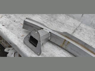 bontott JEEP CHEROKEE Hátsó Lökhárító Merevítő (Fém)