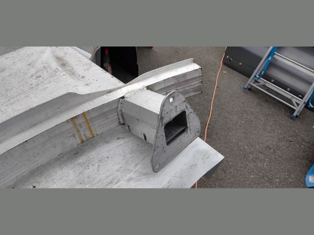 bontott JEEP CHEROKEE Hátsó Lökhárító Merevítő (Fém)