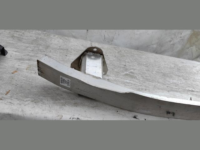 bontott JEEP CHEROKEE Hátsó Lökhárító Merevítő (Fém)