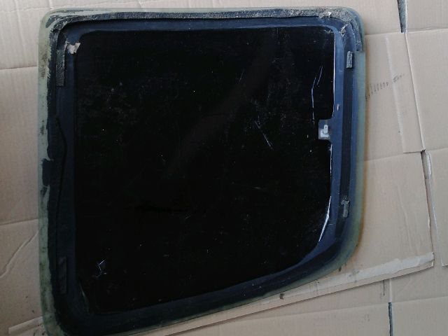 bontott JEEP CHEROKEE Jobb C Oszlop Oldalablak Üveg