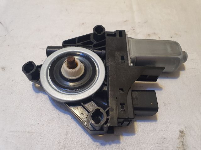 bontott JEEP CHEROKEE Jobb első Ablakemelő Motor