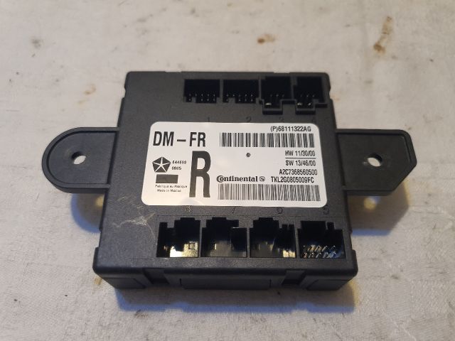 bontott JEEP CHEROKEE Jobb első Ajtó Vezérlőegység