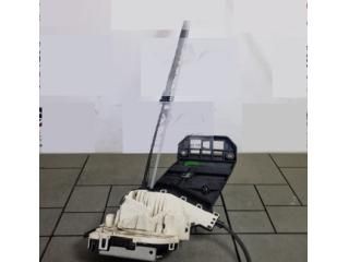 bontott JEEP CHEROKEE Jobb első Ajtózár