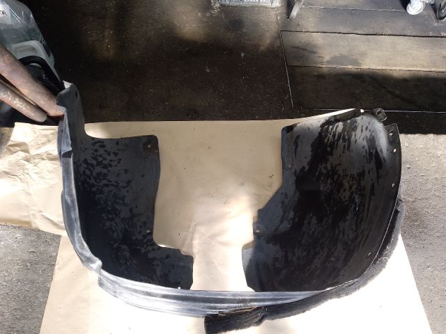 bontott JEEP CHEROKEE Jobb első Dobbetét (Kerékjárati, Műanyag)