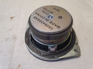 bontott JEEP CHEROKEE Jobb első Hangszóró