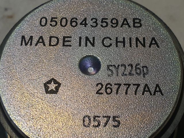 bontott JEEP CHEROKEE Jobb első Hangszóró