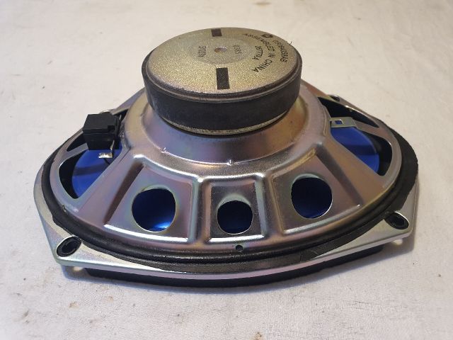 bontott JEEP CHEROKEE Jobb első Hangszóró