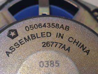 bontott JEEP CHEROKEE Jobb első Hangszóró