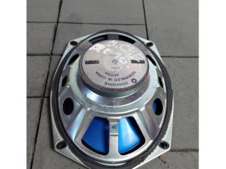 bontott JEEP CHEROKEE Jobb első Hangszóró