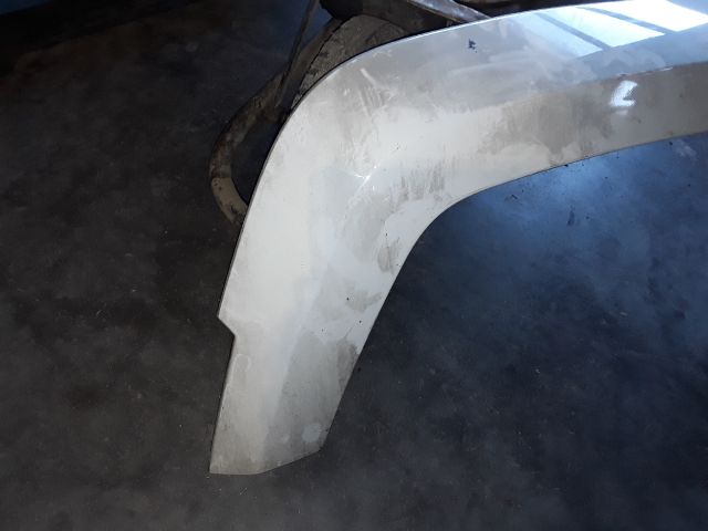 bontott JEEP CHEROKEE Jobb első Sárvédő