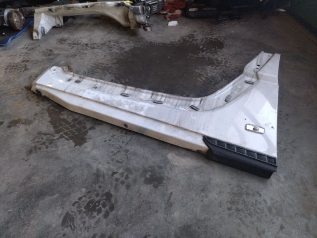 bontott JEEP CHEROKEE Jobb első Sárvédő