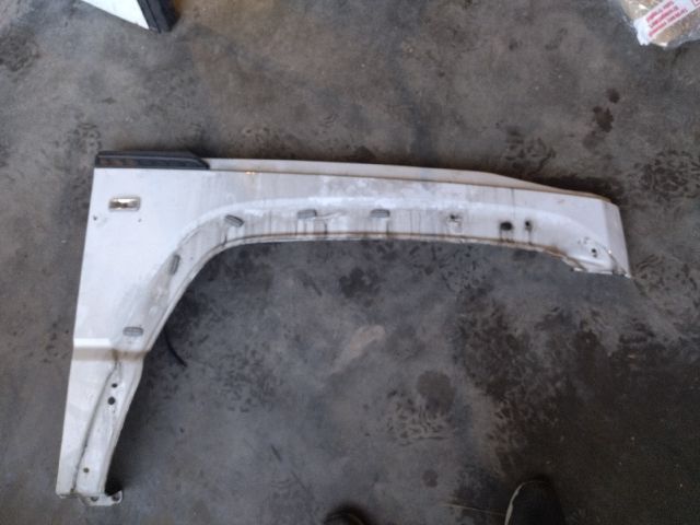 bontott JEEP CHEROKEE Jobb első Sárvédő