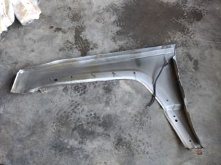 bontott JEEP CHEROKEE Jobb első Sárvédő