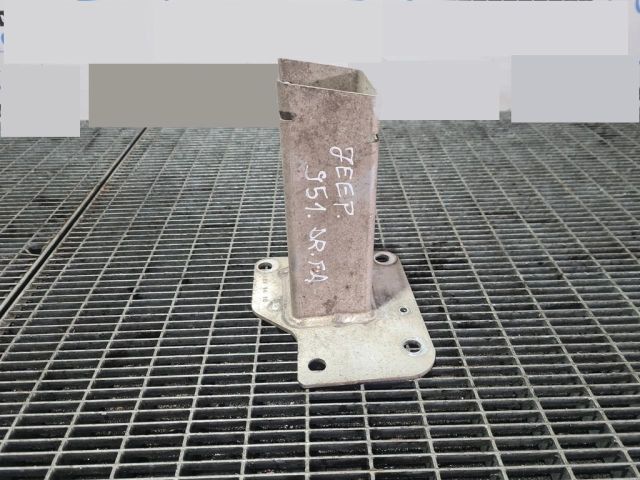 bontott JEEP CHEROKEE Jobb első Ütközéscsillapító