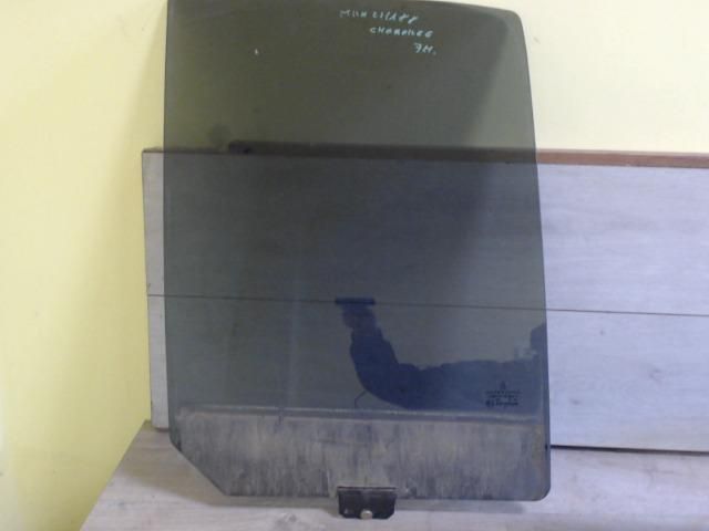 bontott JEEP CHEROKEE Jobb hátsó Ablak