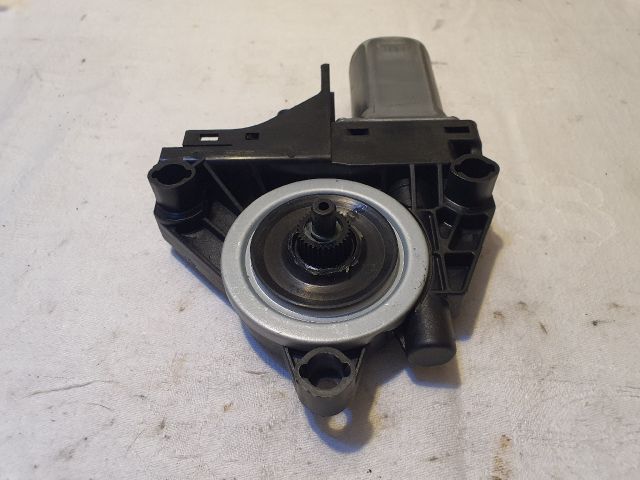 bontott JEEP CHEROKEE Jobb hátsó Ablakemelő Motor