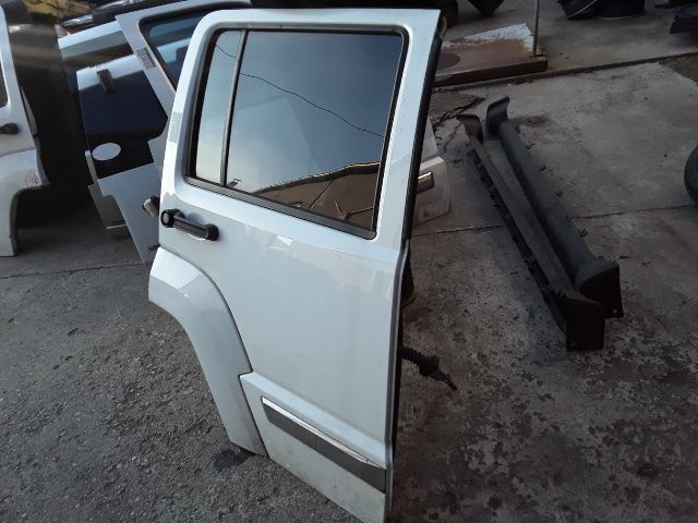 bontott JEEP CHEROKEE Jobb hátsó Ajtó (Üres lemez)