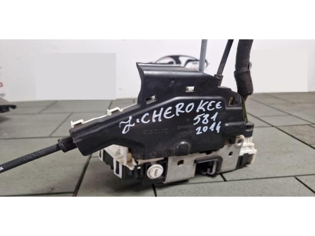 bontott JEEP CHEROKEE Jobb hátsó Ajtózár