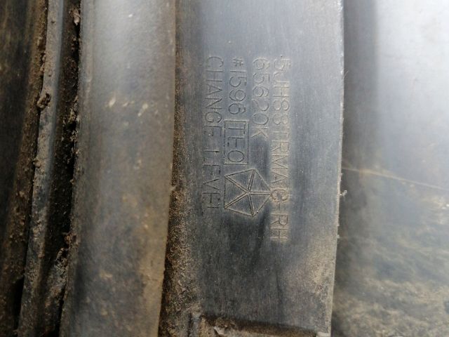 bontott JEEP CHEROKEE Jobb hátsó Sárvédő Szélesítő