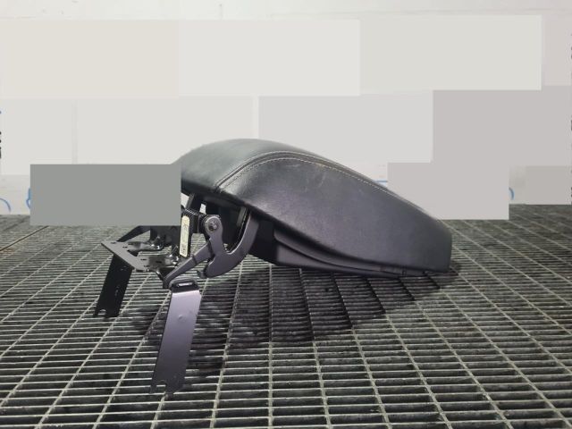 bontott JEEP CHEROKEE Könyöklő