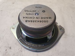 bontott JEEP CHEROKEE Középső Műszerfal Hangszóró