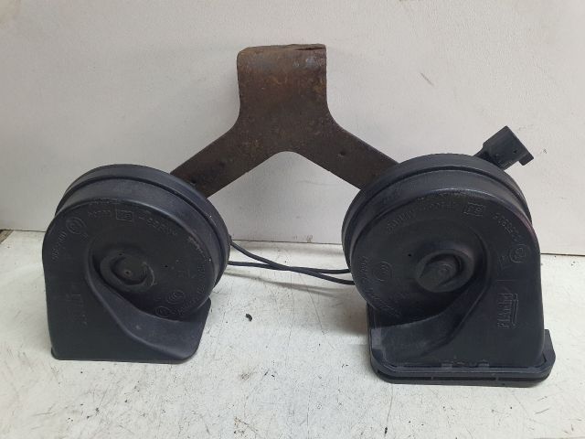 bontott JEEP CHEROKEE Kürt