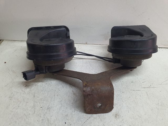 bontott JEEP CHEROKEE Kürt