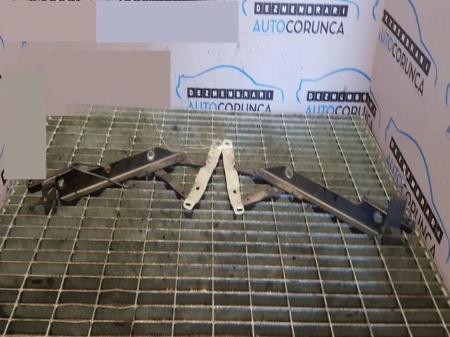 bontott JEEP CHEROKEE Motorháztető Zsanér Pár