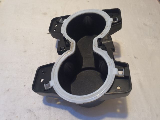 bontott JEEP CHEROKEE Pohártartó