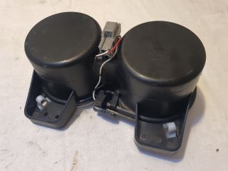 bontott JEEP CHEROKEE Pohártartó