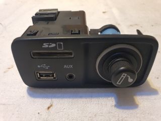 bontott JEEP CHEROKEE Szivargyújtó Aljzat