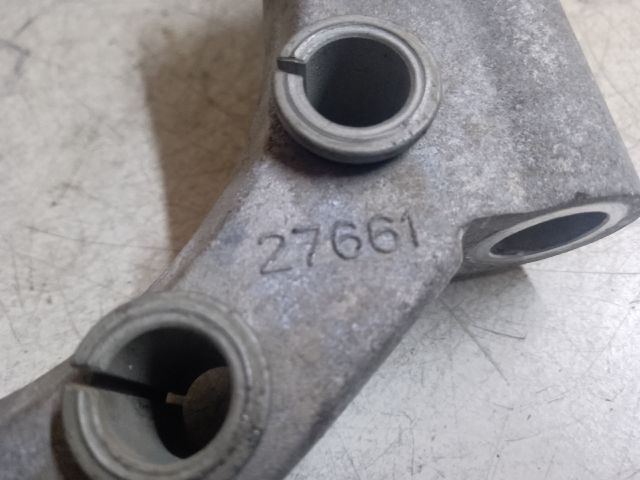 bontott JEEP CHEROKEE Tartó Bak