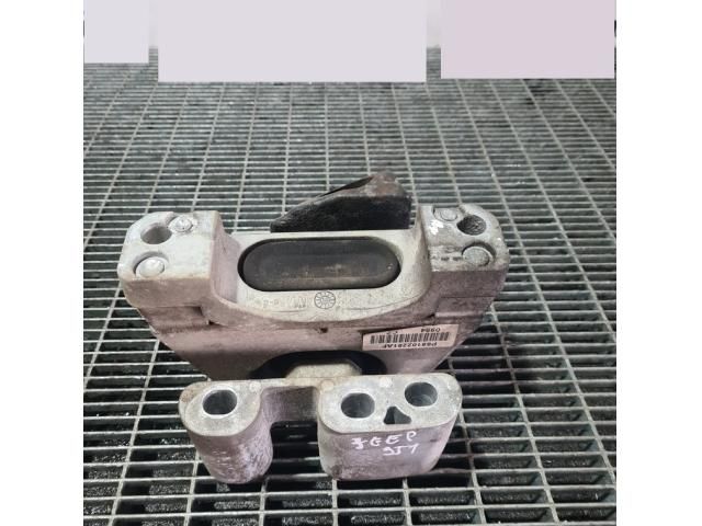 bontott JEEP CHEROKEE Tartó Bak