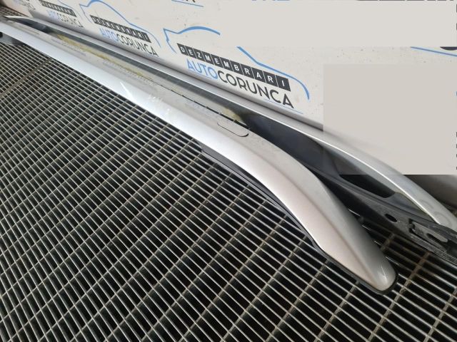 bontott JEEP CHEROKEE Tetősín Pár