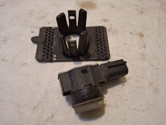 bontott JEEP CHEROKEE Tolatóradar Fej