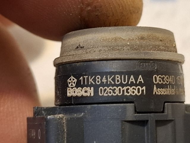 bontott JEEP CHEROKEE Tolatóradar Fej