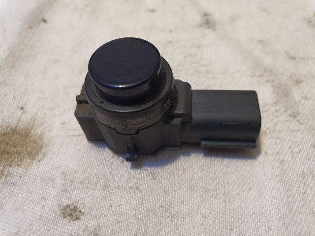 bontott JEEP CHEROKEE Tolatóradar Fej