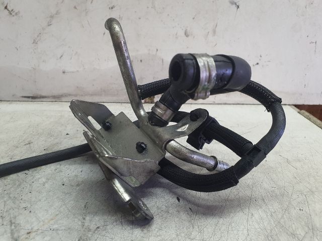 bontott JEEP CHEROKEE Üzemanyagcső