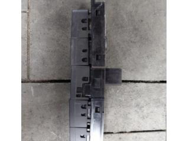 bontott JEEP CHEROKEE Vészvillogó Kapcsoló